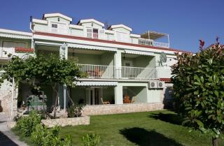 Apartment in Okrug Gornji with sea view, terrace, air conditioning, WiFi 3436-2 - Trogir - 2