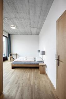 Interlaken Youth Hostel - 9