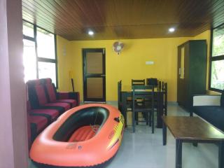 Royal Munroe Palace Home Stay - Munroe Island - 8