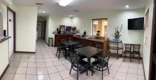 Country Hill Inn & Suite Eagle Pass - Eagle Pass - 2