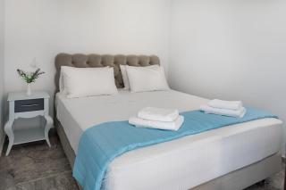 Plori - Molos Apartments - Loutro - 3
