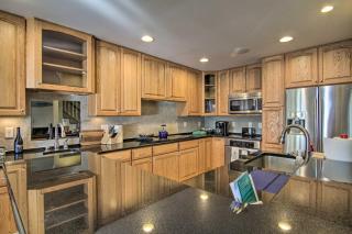 Walk to Beach Waterfront Condo in Ocean City! - Ocean City - 4
