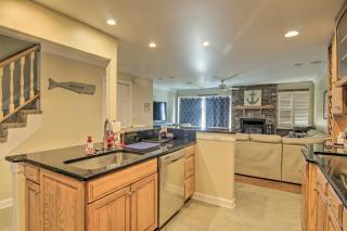 Walk to Beach Waterfront Condo in Ocean City! - Ocean City - 3