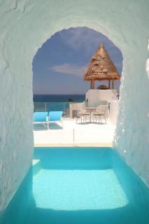 Loccal Collection Hotel Komodo - 3