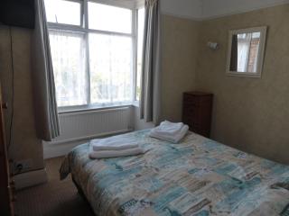 Bay Court - 2