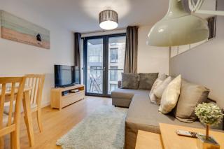 Arcadian City Centre Apartments with Balcony - Birmingham - 1