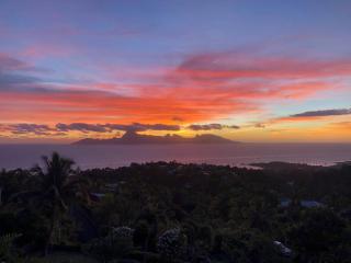 Chambre totalement équipée avec vue imprenable!!! - Punaauia - 8