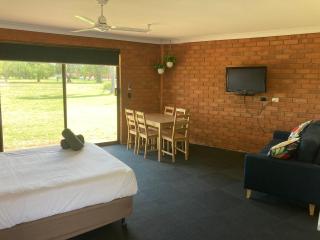 Berrigan Motel - 4