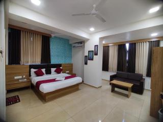 Hotel Newyork Inn - Anand - 8