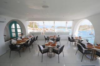 Loccal Collection Hotel Komodo - 1