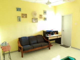 holiday home bagan lalang 5 aircon - Kampong Bagan Lalang - 2