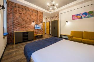 Self Check-in Apartments near Landscape Alley - Kiev - 2