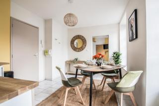 Centre ville - L'Aventurier - Parking - 5