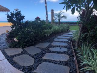 Oceanview Condo at Royal Kahana Resort - 4