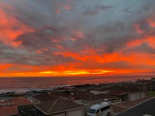 Nothing But View - Hermanus - 1