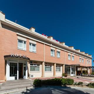 Hotel Ruta del Duero - La Cistérniga - 0