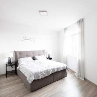 Moderne 2 Zimmer Ferienwohnung mit Dachterrasse - 95qm - Bremerhaven - 8