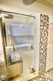 SEA SPLASH SELF CATERING And La Petite Maison - Grand Anse - 7