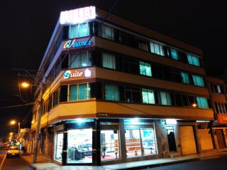 HOTEL VELANEZ SUITE Riobamba - Riobamba - 0