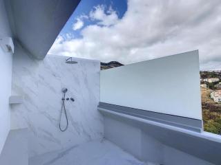 Luxurious Penthouse Suite direct at sea - Caniço - 5