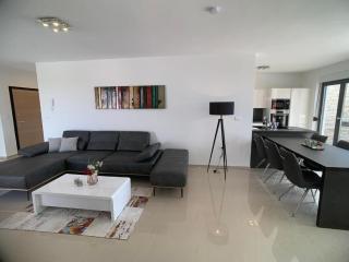 Seaview II - 3