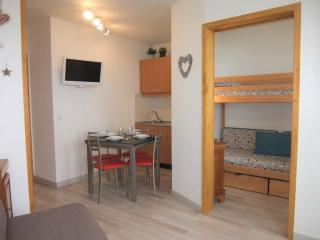 Apartment Médian 005 by Interhome - Les Menuires - 1