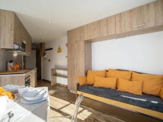 Apartment Les Tufs - Val Claret-5 by Interhome - Tignes - 2