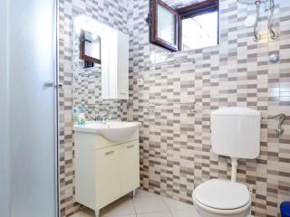 Apartment Viktor-1 by Interhome - 2