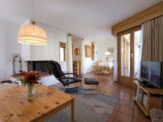 Apartment Chesa Maurus A1 by Interhome - 3