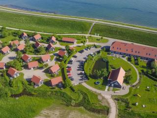 Holiday Home Zeeuwse Cottage Wemeldinge-5 by Interhome - 1