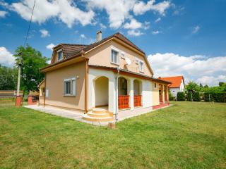 Apartment Daisy 2 by Interhome - Balatonmáriafürdő - 9