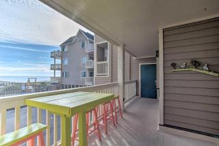 Ocean-View Condo with Deck, Steps to Carolina Beach! - Carolina Beach - 9
