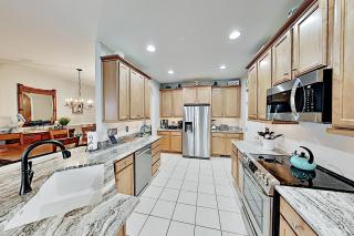 Bayside Resort - 11134 Signature - 5