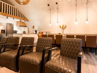 Beautiful group accommodation at nature reserve - De Bult - 7