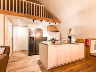 Beautiful group accommodation at nature reserve - De Bult - 6