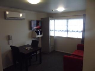 Arena Court Motel - 7