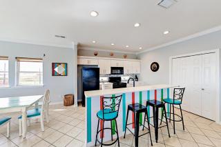 Gulf Breezes & Dune Dreams - Port Aransas - 5