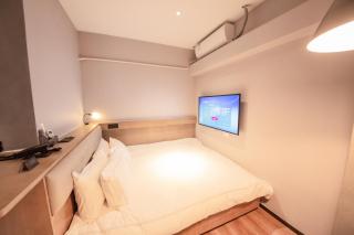 银座佳驿精致酒店济南英雄山立交桥鲁能领秀城店 - 8