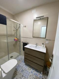 Precioso apartamento en el centro de Conil para familias, parejas y grupos - Conil de la Frontera - 8