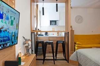 TeonaLux Kraljevi Cardaci 5a/22 - 4