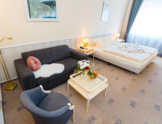 Hotel Erbprinz & Restaurant "Prinzenstube" - 4