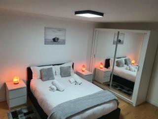 Modern house close to Glasgow Green - 4