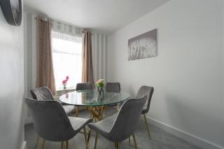 Fortified Beautiful Three bedroom House - 1