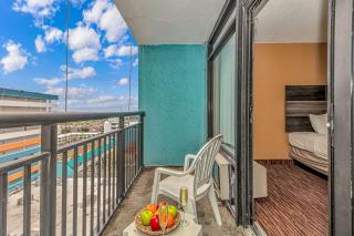 Landmark Resort 1422 Massive Pools and Lazy Rivers Perfect for a couple or party of 4 - Myrtle Beach - 7