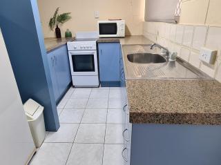 Emthree Seaside Apartments - 4