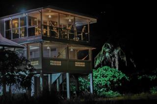 Nias Surf Stay - 1