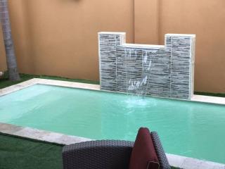 LUXURIOUS 3 BEDROOM HOUSE IN GOLD COAST - 9