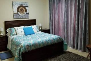 LUXURIOUS 3 BEDROOM HOUSE IN GOLD COAST - 3