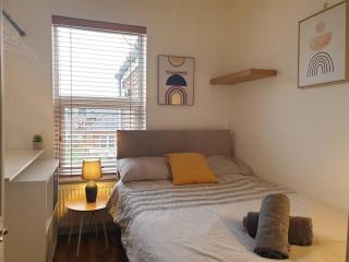 City Townhouse Close to Cafes and Restaurants - Norwich - 9