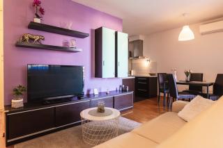 Flexible SelfCheckIns 29 - Zagreb - Garage - Loggia - New - Apartments Repinc - 0